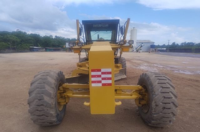 Motoniveladora Caterpillar 140K — MN-05