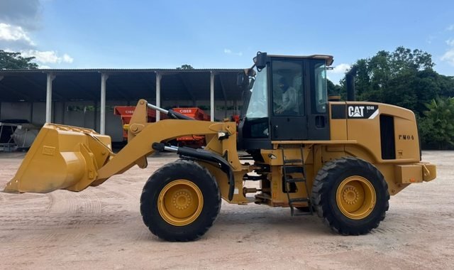 Pá mecânica Caterpillar 924H — PM-04